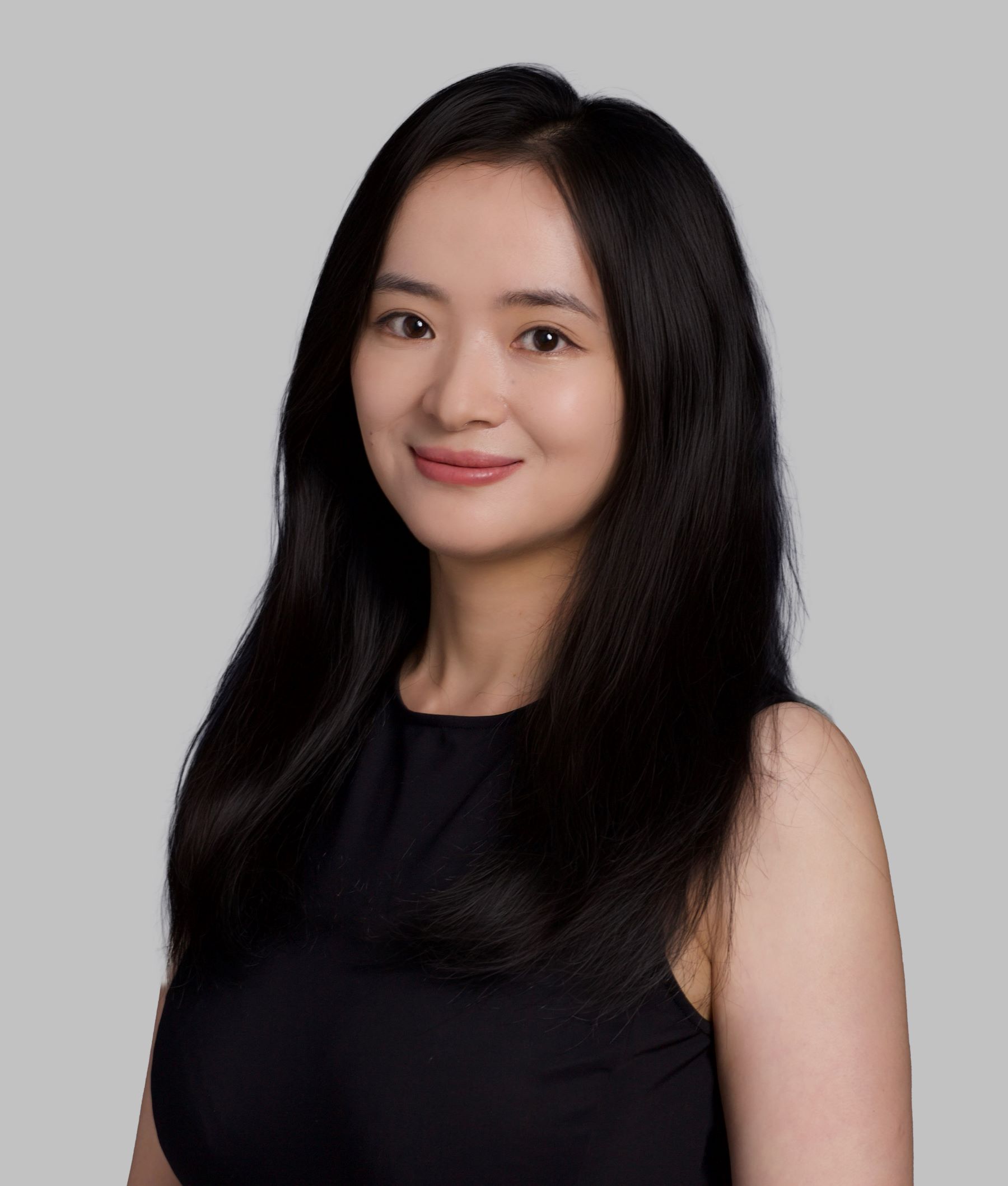 李亚帼